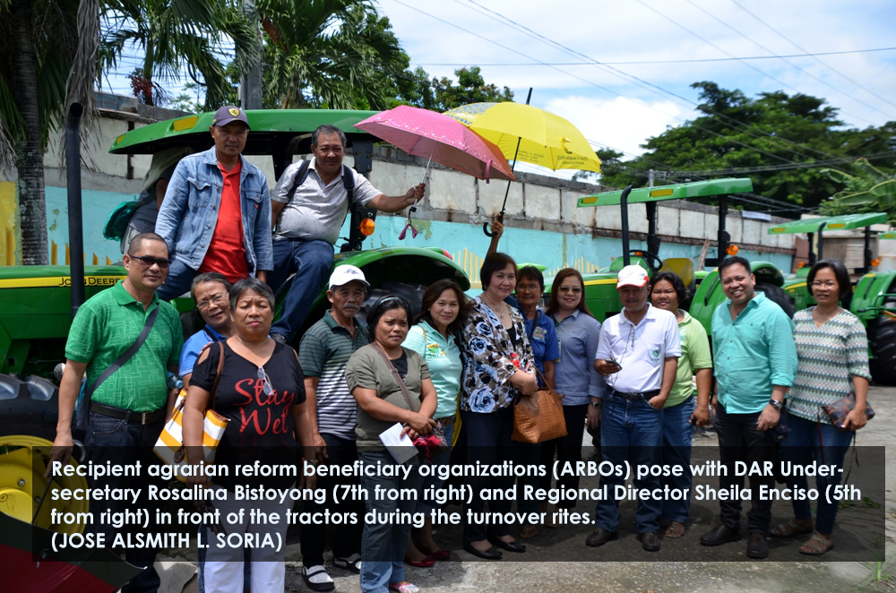 DAR TURNS OVER P72M WORTH OF FARM EQUIPMENT