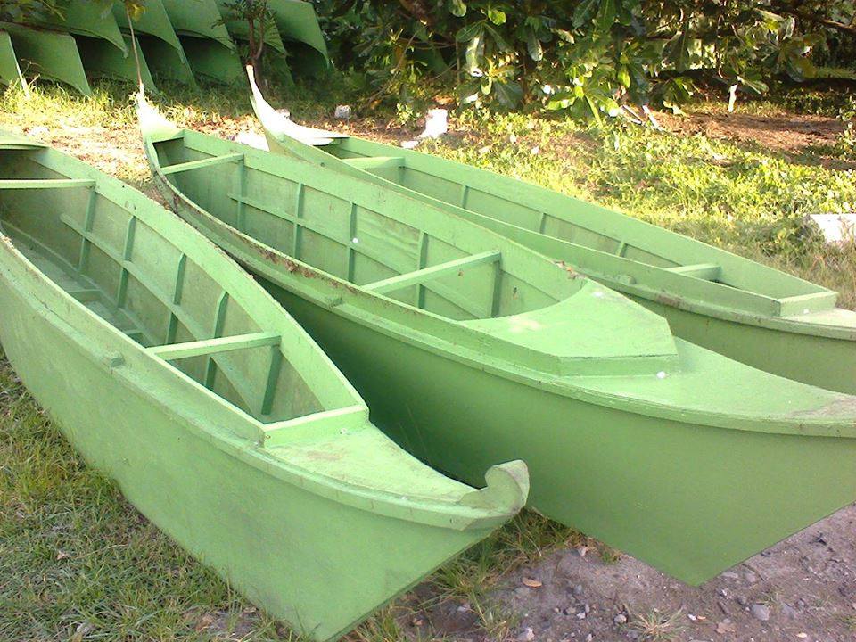 HUNDREDS OF UNUSED BANCA FOR YOLANDA VICTIMS DETERIORATING