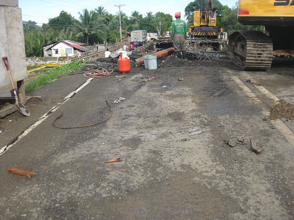 ONE DEAD, THREE HOSPITALIZED IN VEHICULAR ACCIDENT