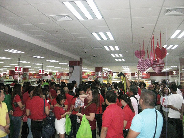 SUPER METRO CALBAYOG OPENING: A GRAND CELEBRATION