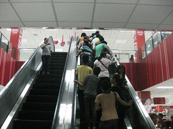 SUPER METRO CALBAYOG OPENING: A GRAND CELEBRATION