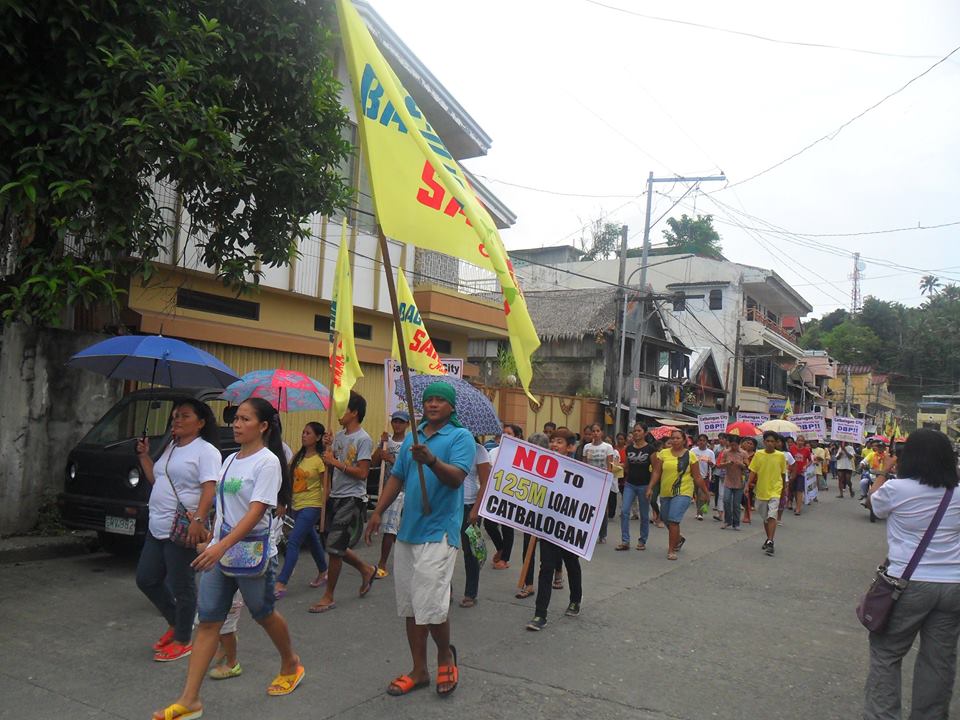 CATB. COP :  NO-TO-PHP800M-LOAN-COALITION ASSEMBLY AT PROVINCIAL CAPITOL, VERY PEACEFUL!