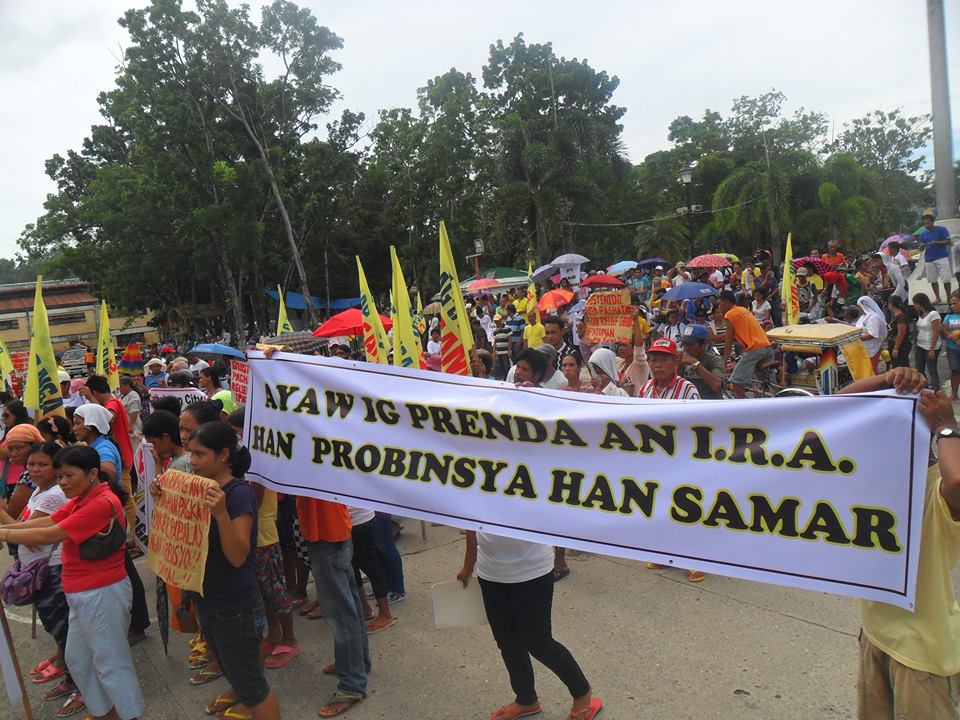 CATB. COP :  NO-TO-PHP800M-LOAN-COALITION ASSEMBLY AT PROVINCIAL CAPITOL, VERY PEACEFUL!