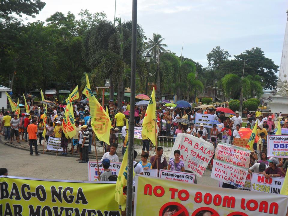 CATB. COP :  NO-TO-PHP800M-LOAN-COALITION ASSEMBLY AT PROVINCIAL CAPITOL, VERY PEACEFUL!