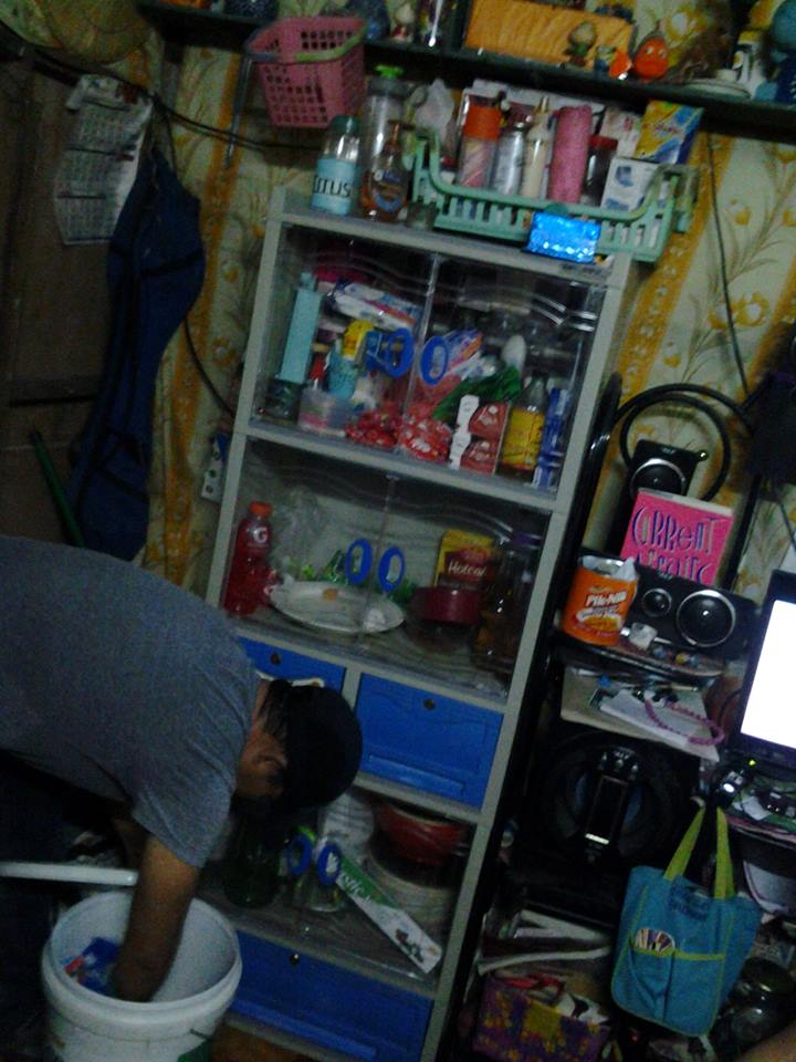 SUSPECTED SHABU AND DRUG PARAPHERNALIA SEIZED DURING SEARCH