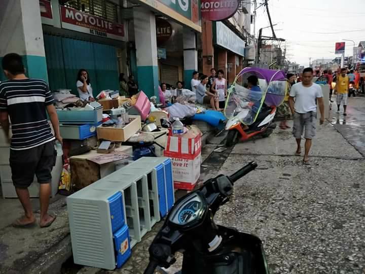 WEE-HOURS-FIRE RENDERS 996 INDIVIDUALS HOMELESS